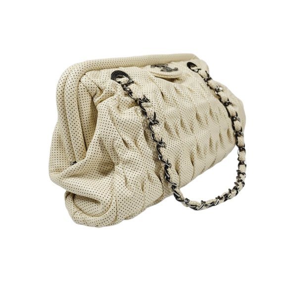 Chanel Cream Top Clasp Bag - Picture 7 of 12